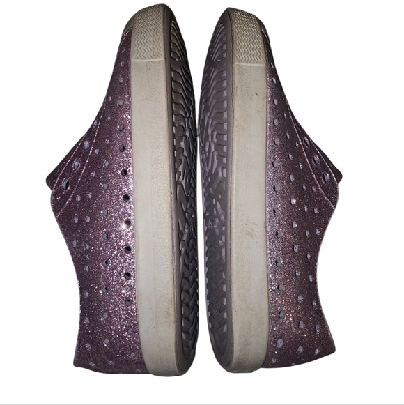 Native Shoes - Picture 4 of 6